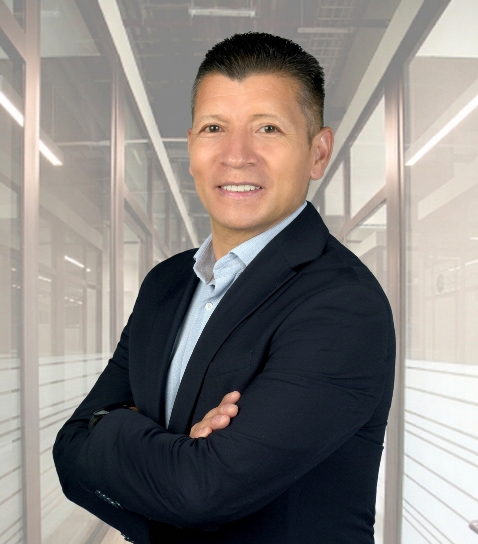 Arturo Molina