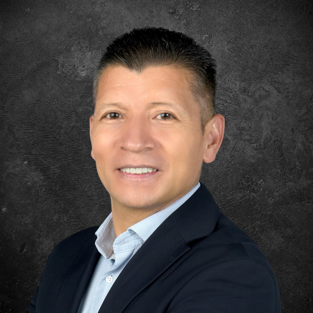 Arturo Molina